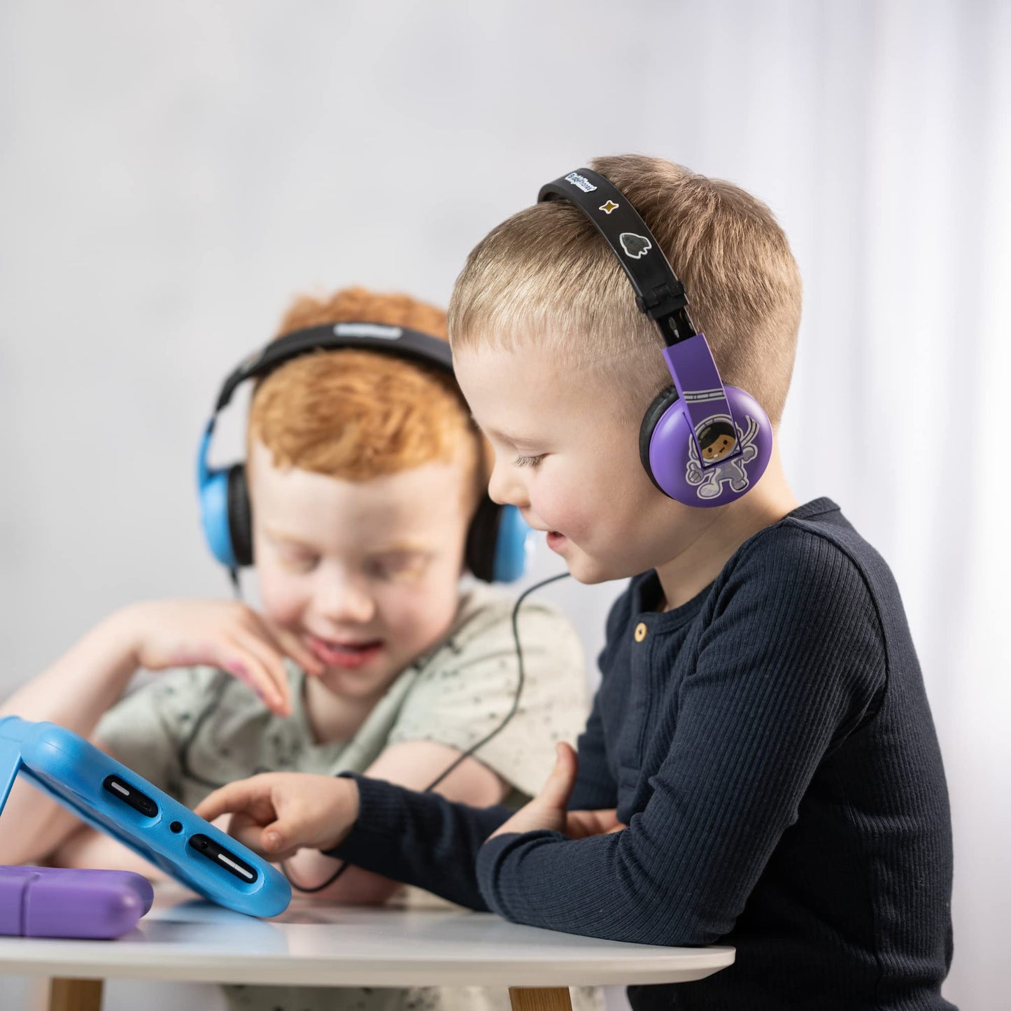 Made for Amazon Volume Limiting Bluetooth BuddyPhones, PlayTime - Pink Ages 3-7