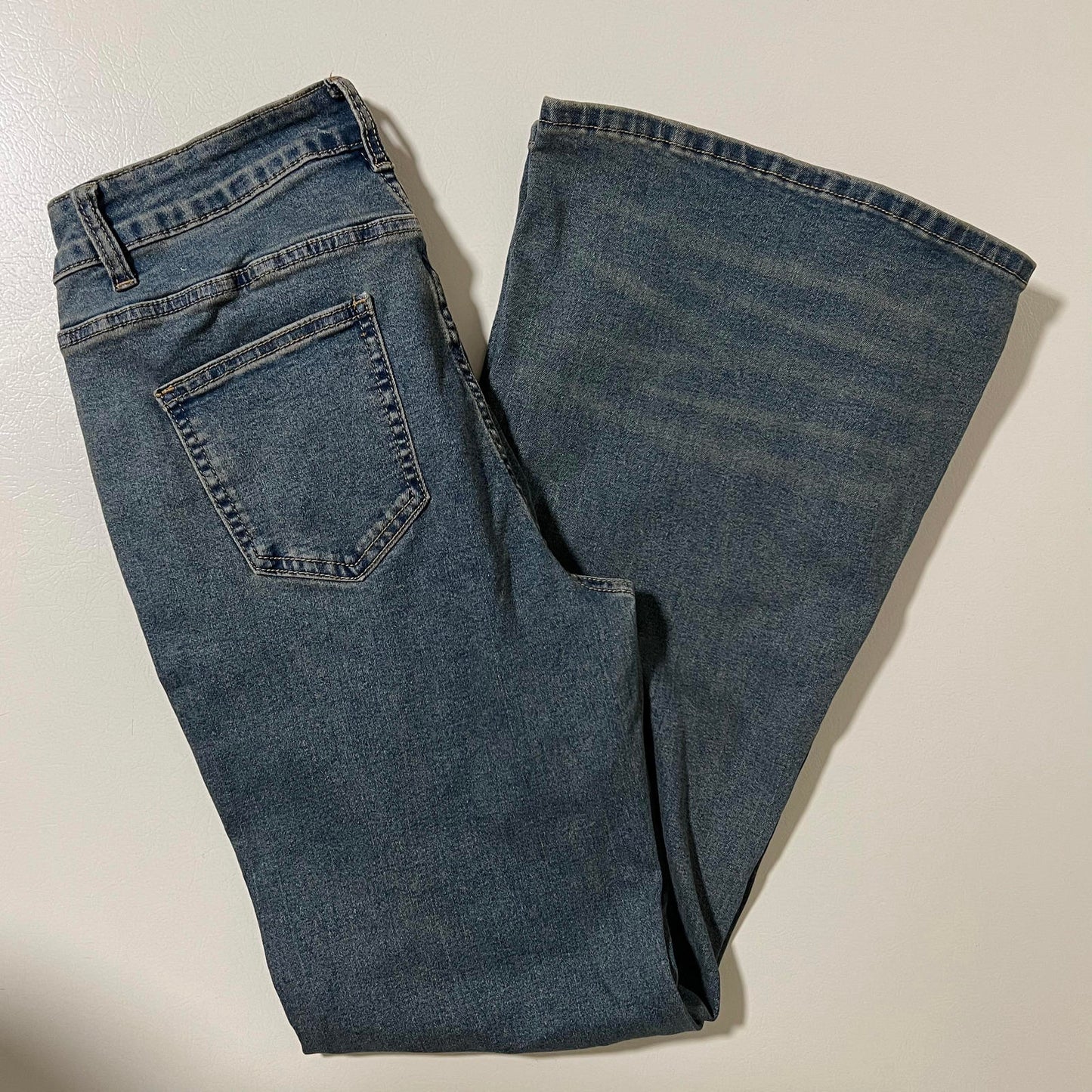 Women's Flare Leg Stretchy Denim Pants Y2k Size - M