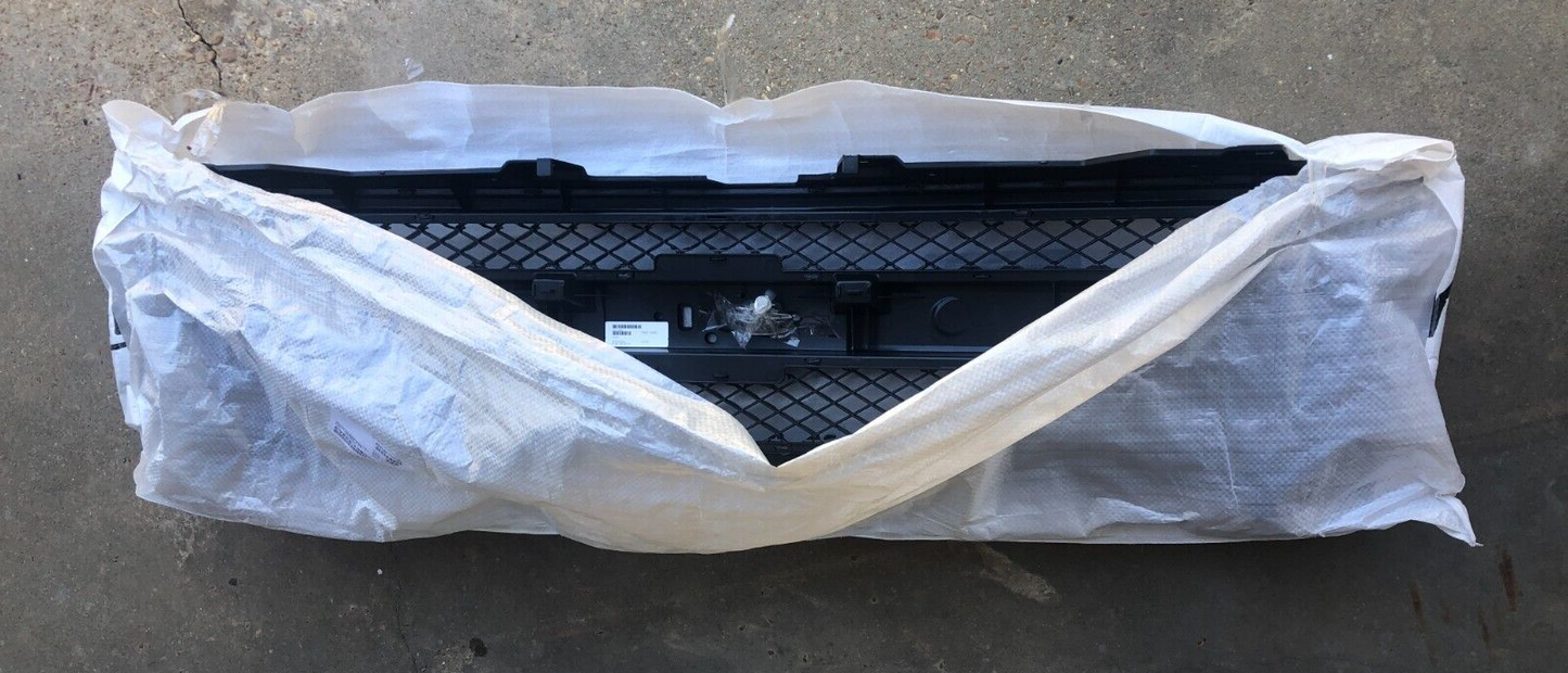 Chevy Silverado Black Bumper Grille replacement, CV07169GA-TY5