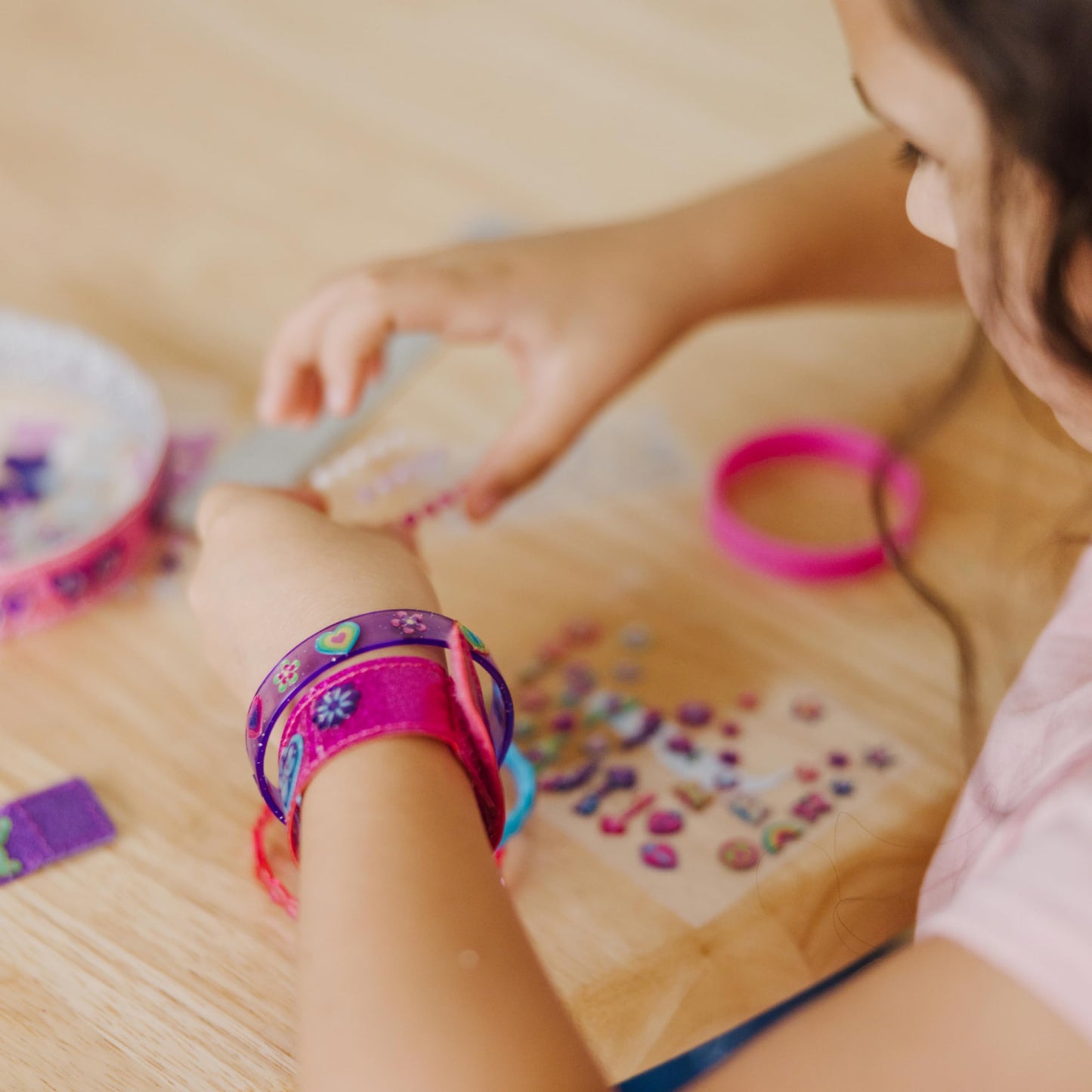 Melissa & Doug Design-Your-Own Bracelets With 100+ Sparkle Gem Glitter Stickers