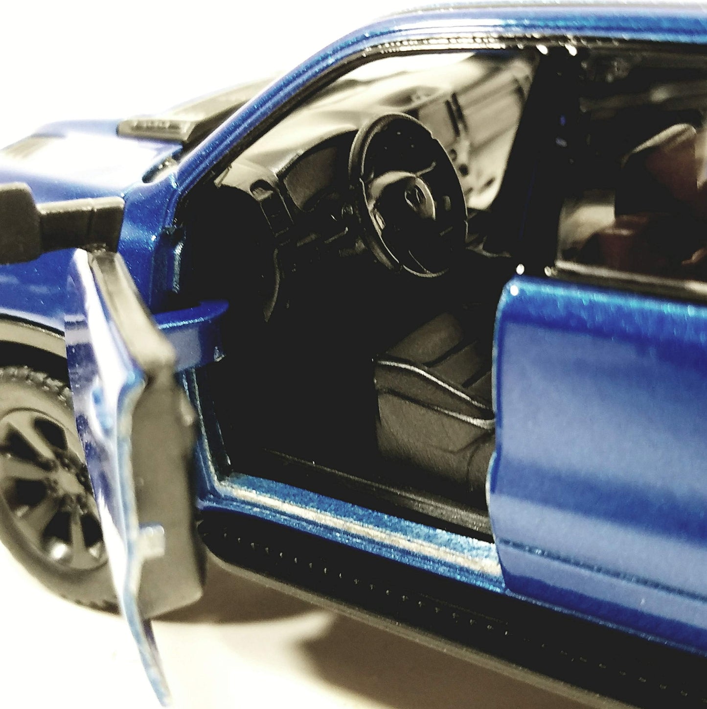 2019 Dodge Ram 1500 Pick Up Truck 1/46 Scale Diecast Model by Kinsmart - BLUE