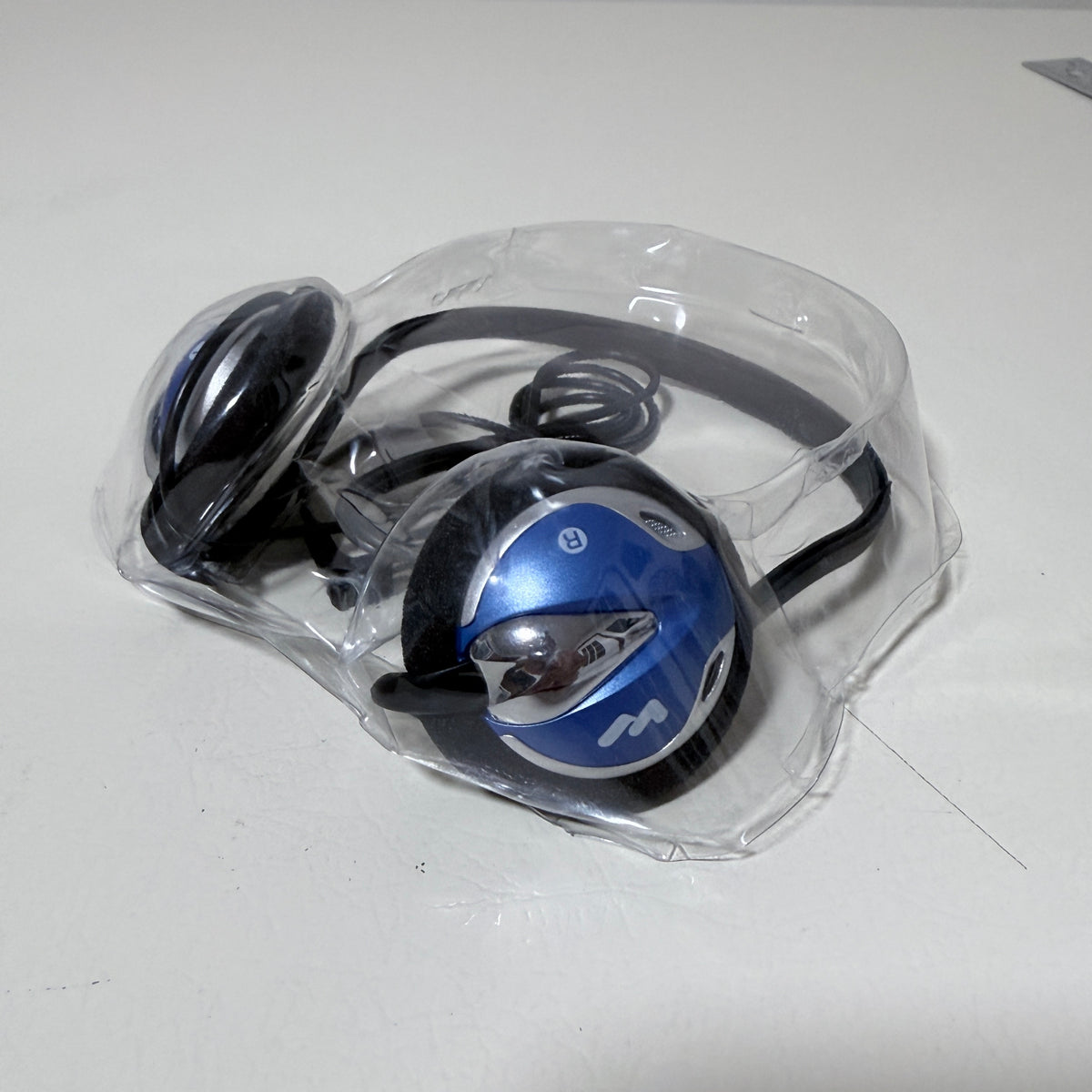 Williams Sound HED 036 Behind the Head Headphone, Blue and Black - view 4 of 8