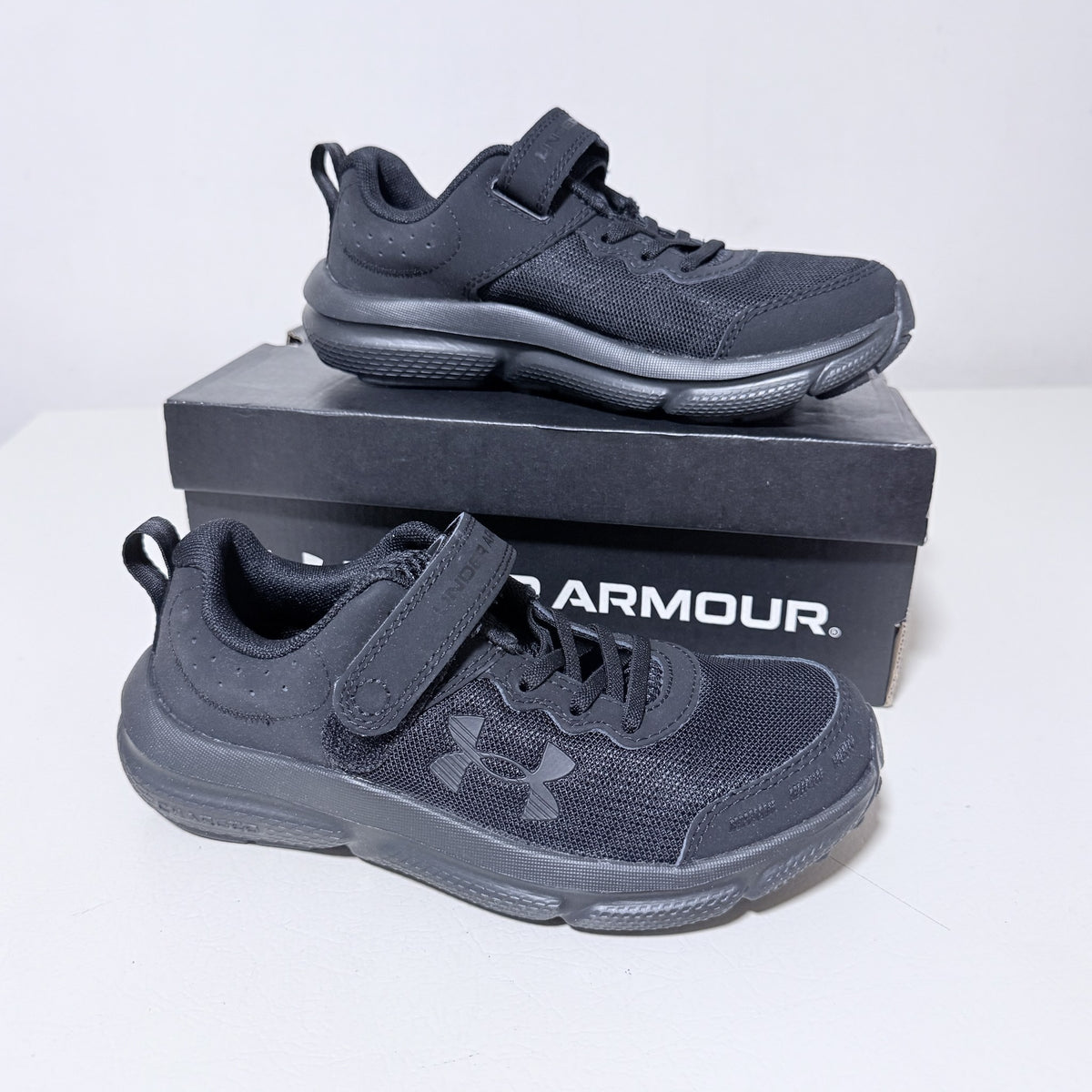 Under Armour Boys Assert 10 AC Running Shoes, Size 2Y, Black - view 1 of 9