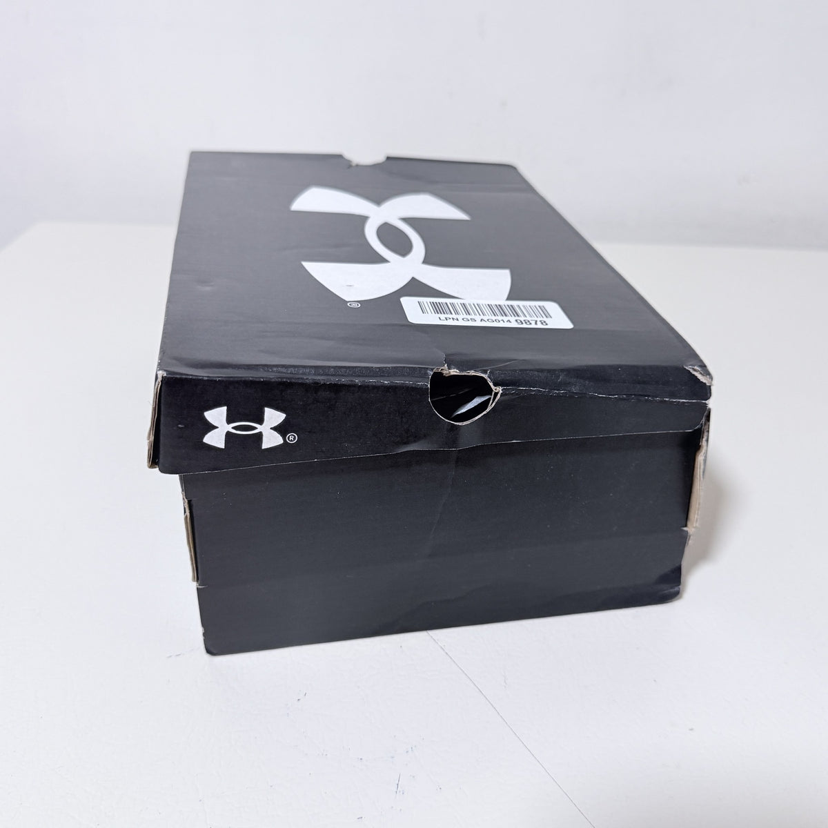 Under Armour Boys Assert 10 AC Running Shoes, Size 2Y, Black - view 9 of 9