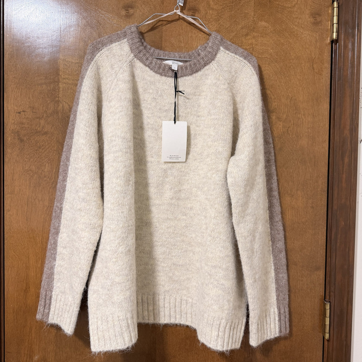 Klesis Contrast Sweater and Shorts Set, Cream and Taupe, Women's S - view 3 of 9