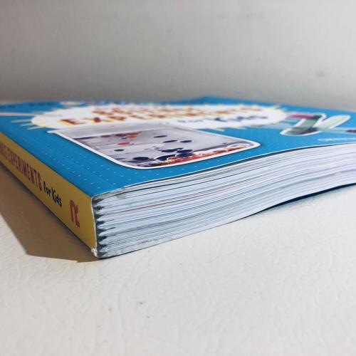 Awesome Science Experiments for Kids: 100+ Projects + 2 BONUS BOOKS BUNDLE