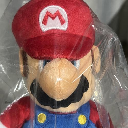 Jakks Super Mario 9 inch Plush Toy