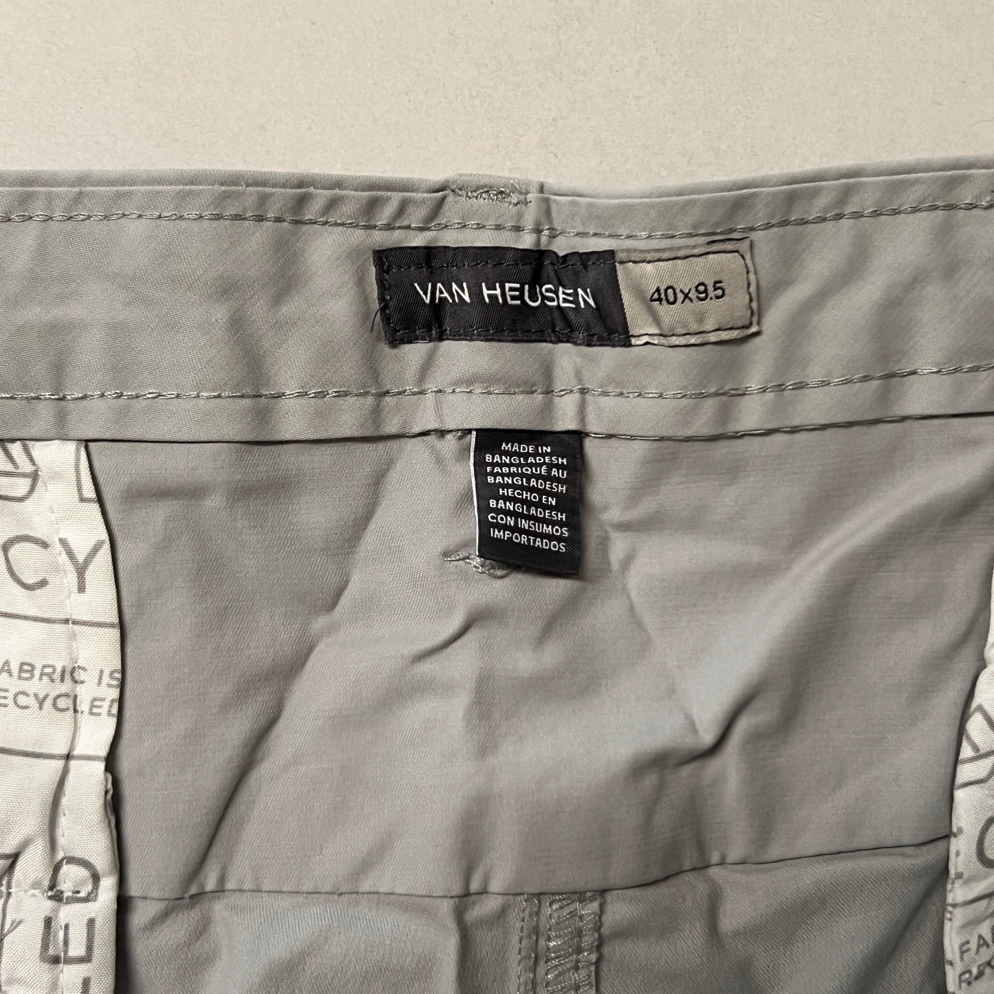 Van Heusen Men's Essential Twill Straight Fit Casual Shorts