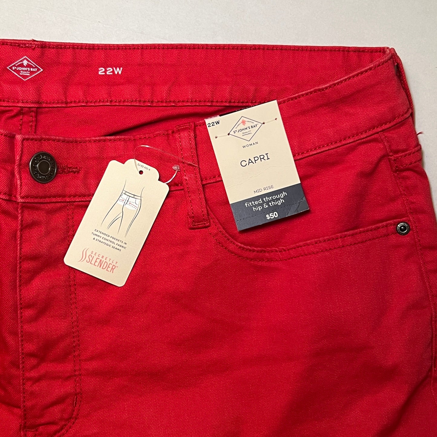 St Johns Bay Capris Women's Mid-Rise Secretly Slender