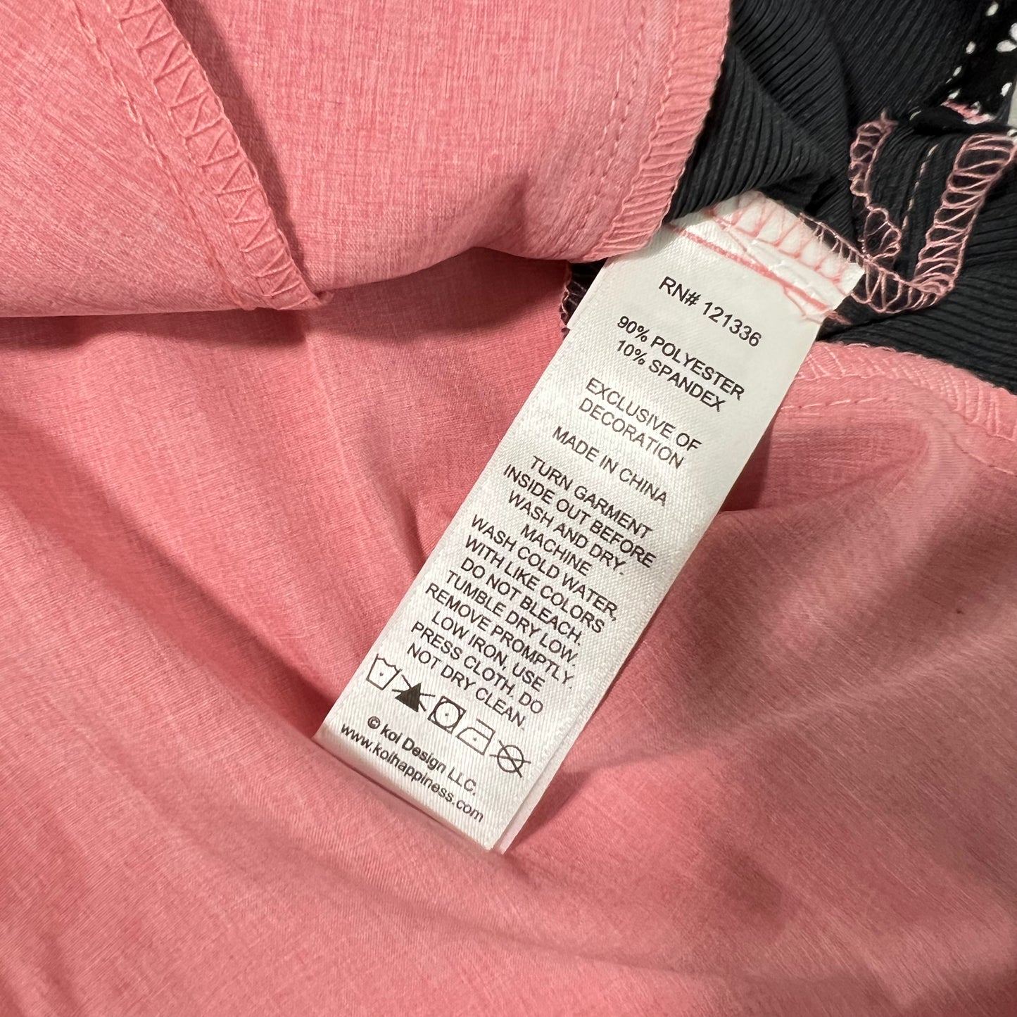 Koi Basics Women's Cali Scrub Top Charcoal Heather Soft Pink Ombre