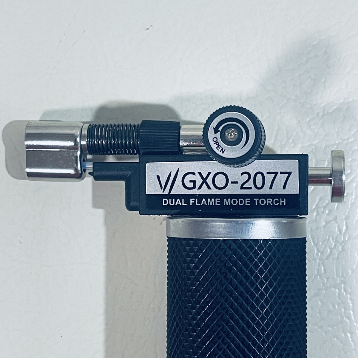 GXO-2077 Dual Flame Butane Torch Lighter with Cigar Cutter - view 5 of 17