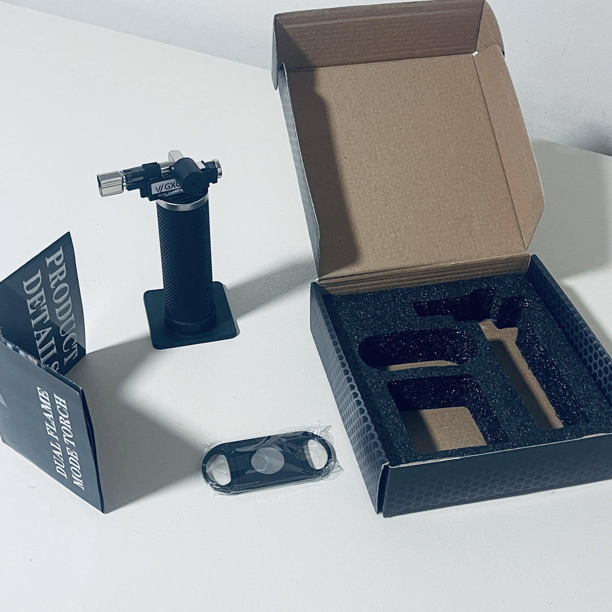 GXO-2077 Dual Flame Butane Torch Lighter with Cigar Cutter - view 8 of 17