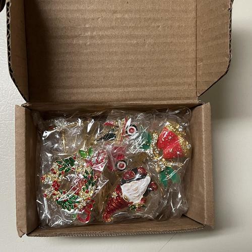 12 pack Gold Christmas Napkin Rings with Bling Various Christmas Napkin Holders